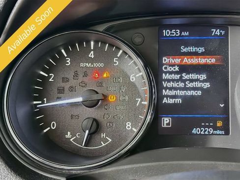 Used 2019 Nissan Rogue SV AWD/4WD image 13