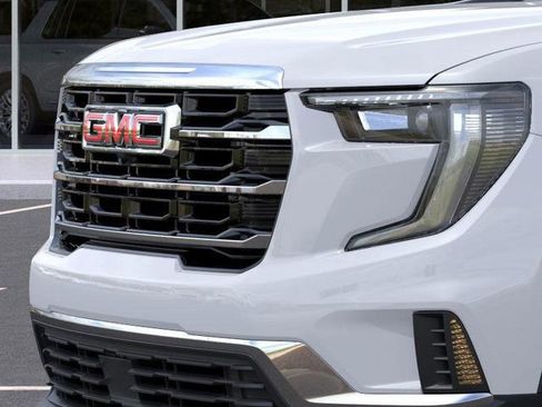 New 2026 GMC Acadia Elevation image 13