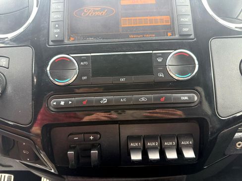 Used 2010 Ford F450 Lariat image 20