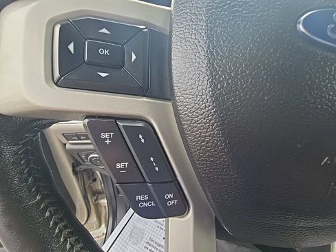 Used 2017 Ford F350 Lariat w/ Lariat Ultimate Package AWD/4WD image 15
