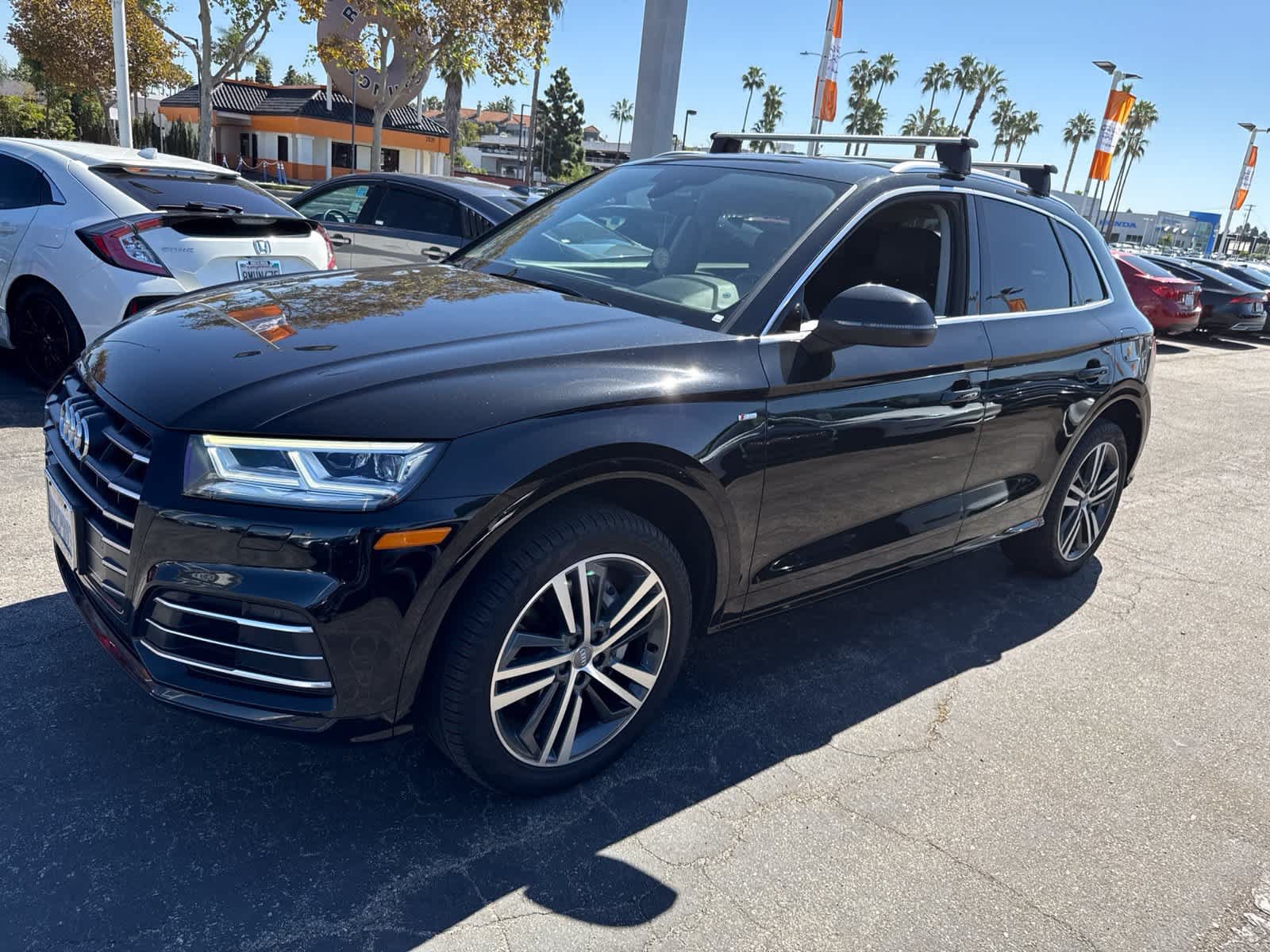 Used 2020 Audi Q5 e Premium Plus w/ Premium Plus Package AWD/4WD image 22