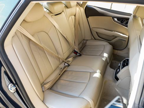 Used 2016 Audi A7 3.0T Premium Plus w/ 20" Wheel & Tire Package image 32