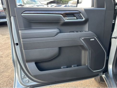 New 2026 GMC Sierra 1500 Elevation image 13