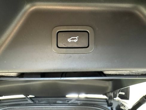 Used 2020 Land Rover Range Rover HSE AWD/4WD image 22