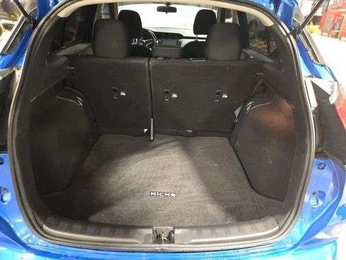 Used 2023 Nissan Kicks SV FWD image 11