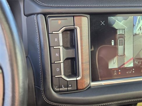 Certified 2023 GMC Yukon Denali Ultimate image 23