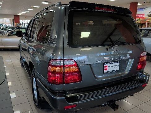 Used 2000 Toyota Land Cruiser image 4