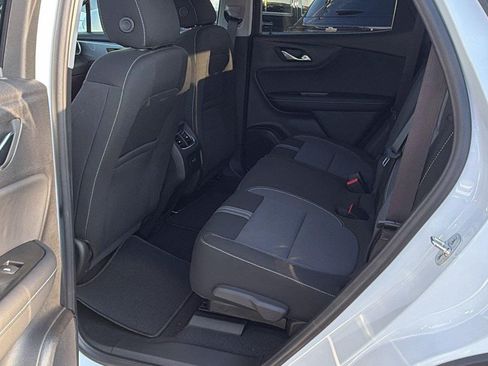 New 2026 Chevrolet Blazer LT w/ Convenience Package FWD image 17