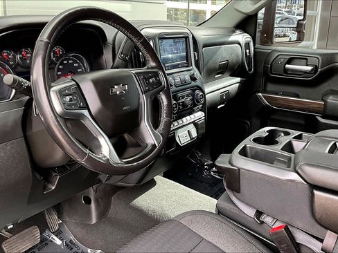 Used 2021 Chevrolet Silverado 1500 RST image 14