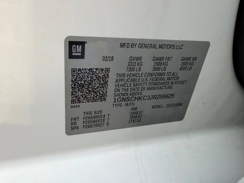 Used 2018 Chevrolet Suburban LT RWD image 13