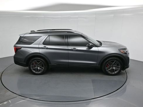 Used 2025 Ford Explorer ST w/ Sun And Sound Package AWD/4WD image 44