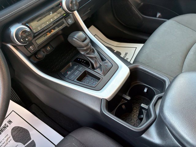 Used 2024 Toyota RAV4 XLE w/ Convenience Package FWD image 20