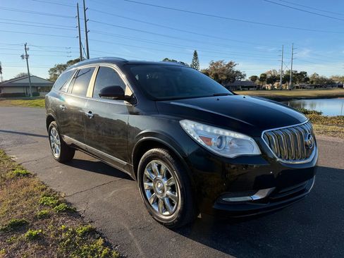 Used 2014 Buick Enclave Leather image 2
