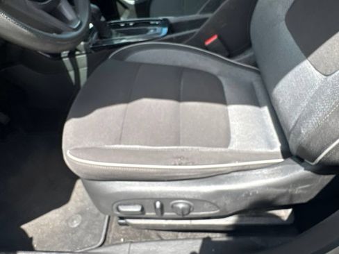 Used 2023 Chevrolet TrailBlazer LT w/ Convenience Package FWD image 15