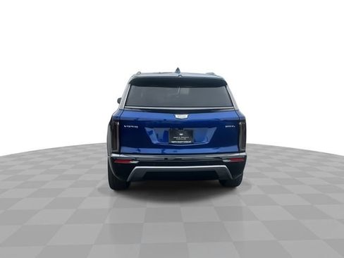 New 2026 Cadillac Vistiq Sport image 7