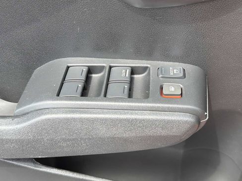 Used 2009 Honda Fit Sport image 16