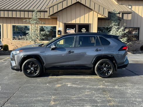 Used 2021 Toyota RAV4 XSE image 16