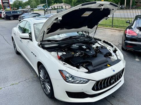 Used 2020 Maserati Ghibli RWD image 4