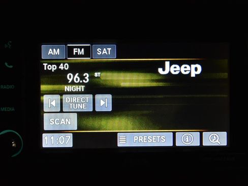 Used 2018 Jeep Wrangler Unlimited Sport S image 34