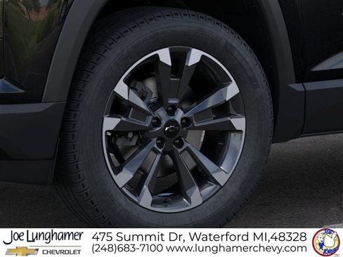 New 2026 Chevrolet Equinox RS w/ Convenience Package III AWD/4WD image 9