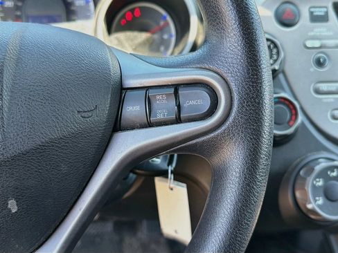 Used 2011 Honda Fit image 13