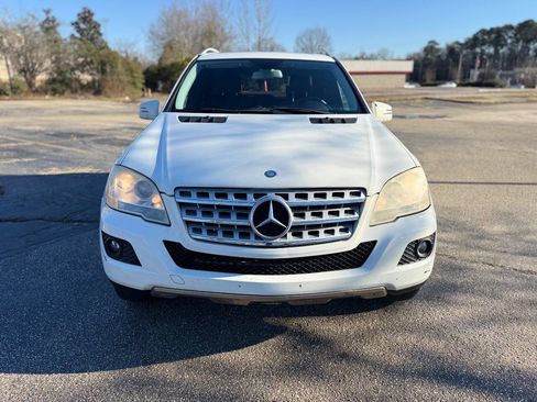 Used 2011 Mercedes-Benz ML 350 4MATIC image 2