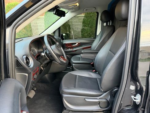 Used 2021 Mercedes-Benz Metris Passenger image 20