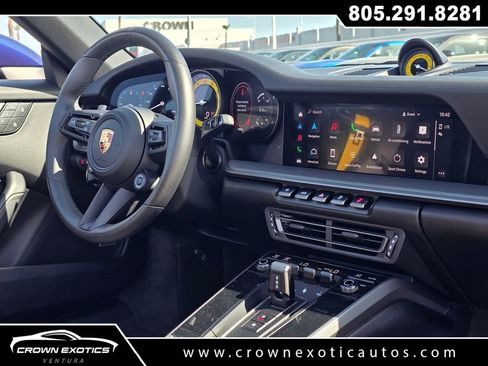 Used 2023 Porsche 911 Carrera S w/ Sport Package RWD image 17