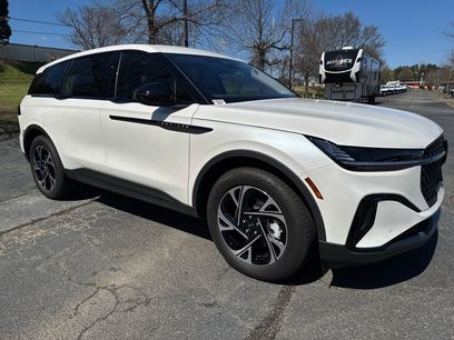 Used 2025 Lincoln Nautilus Premier w/ Jet Appearance Package