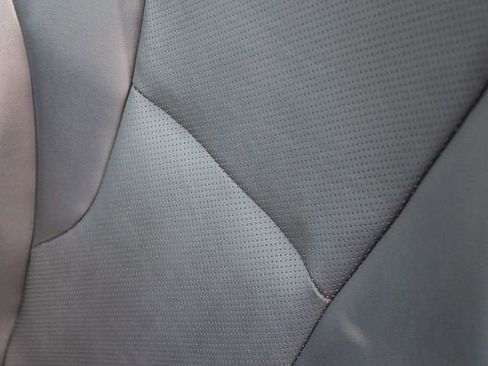 Used 2025 Honda Accord Sport image 36