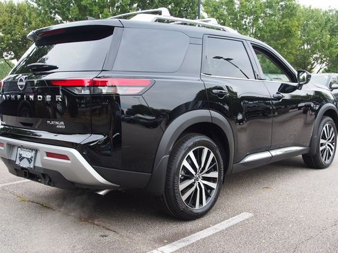 New 2025 Nissan Pathfinder Platinum w/ Cargo Package image 7