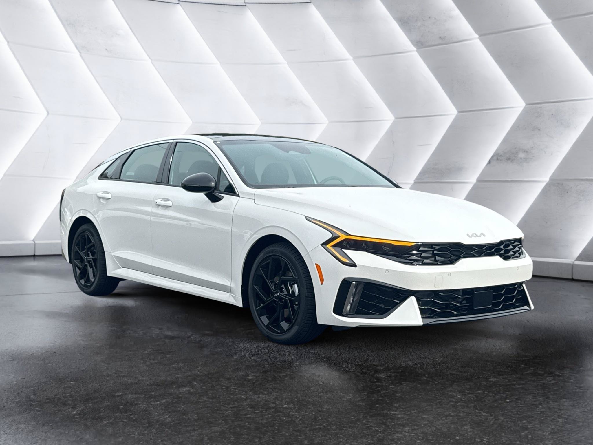 New 2027 Kia K5 GT-Line w/ GT-Line Premium Package FWD image 3