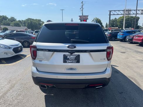 Used 2017 Ford Explorer Sport w/ Equipment Group 401A AWD/4WD image 4