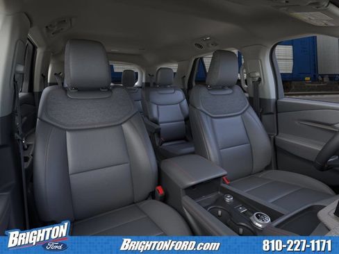 Used 2026 Ford Explorer Active w/ Active Comfort Package AWD/4WD image 10