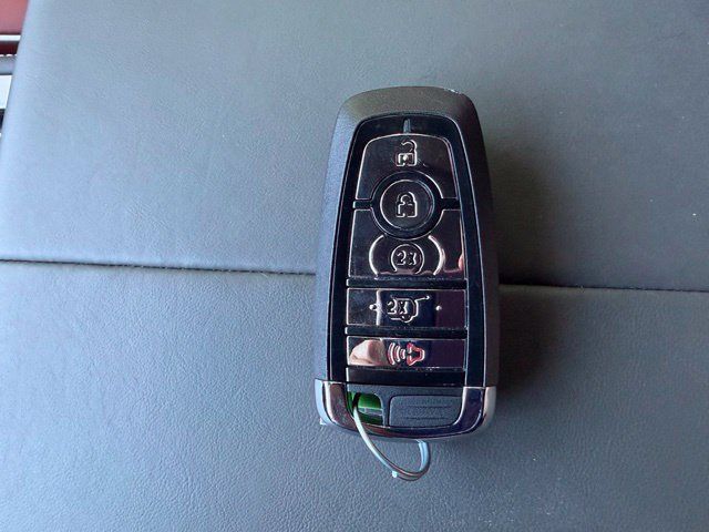 Used 2025 Lincoln Nautilus Black Label AWD/4WD image 27