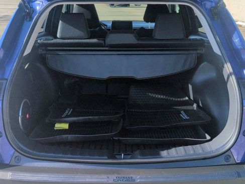 Certified 2023 Toyota Corolla Cross LE image 28