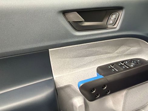 New 2025 Ford Maverick XLT w/ XLT Luxury Package image 30