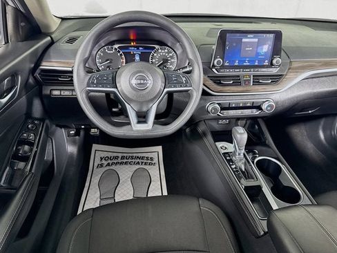 Certified 2023 Nissan Altima 2.5 SV image 21
