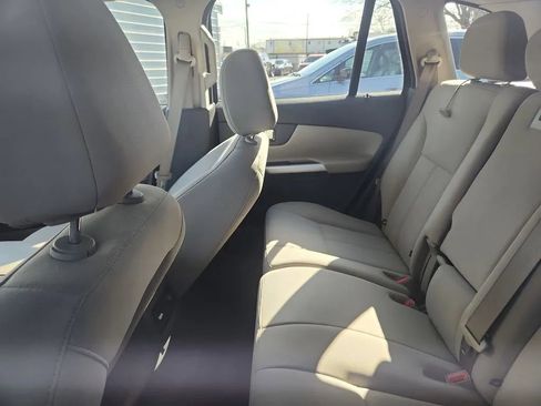 Used 2013 Ford Edge SE image 5