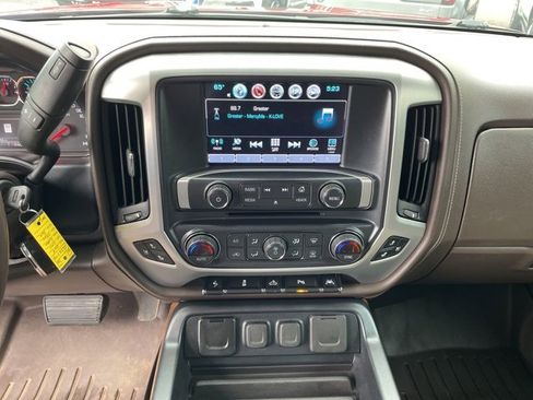 Used 2018 GMC Sierra 1500 SLT w/ Enhanced Driver Alert Package image 21