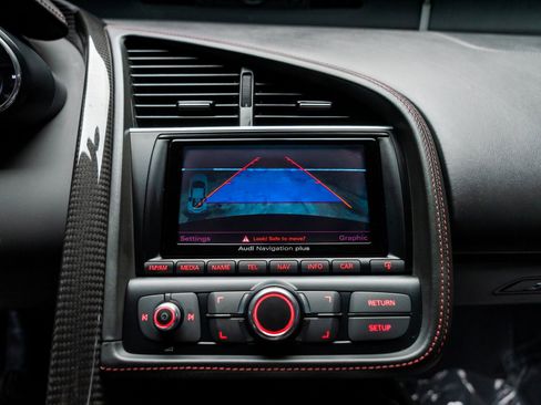 Used 2014 Audi R8 V10 image 69