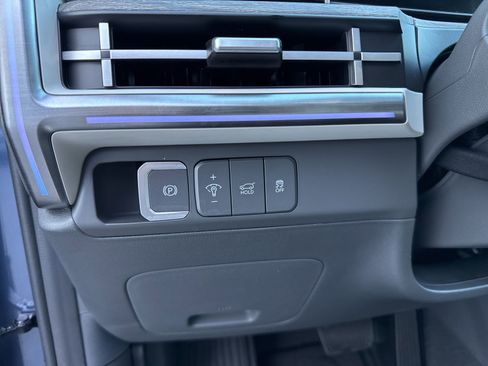 Used 2026 Hyundai Santa Fe Calligraphy image 25