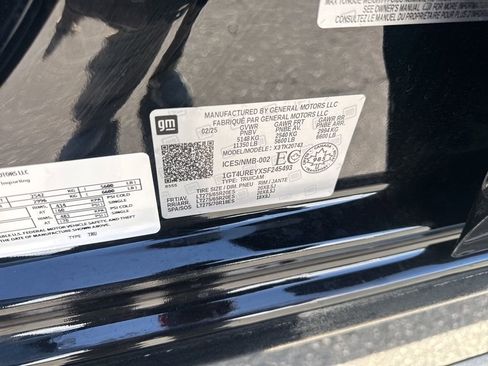 Used 2025 GMC Sierra 2500 Denali w/ Denali Reserve Package image 41