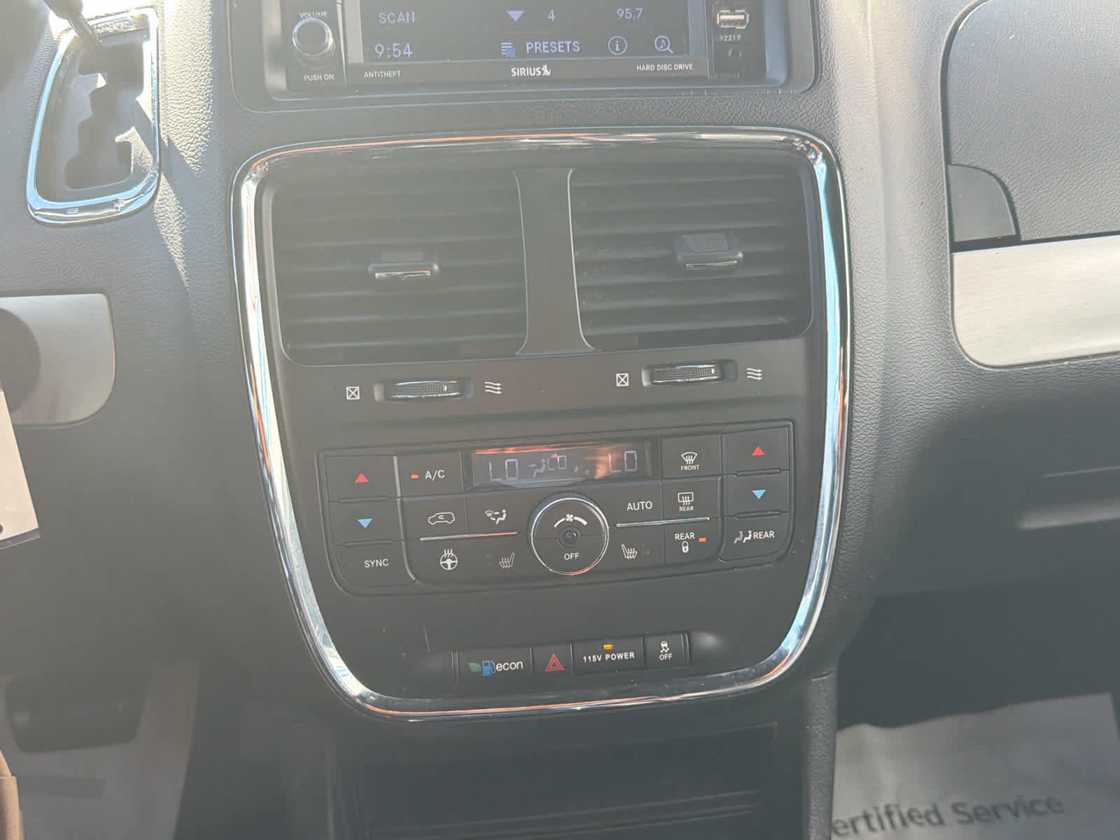 Used 2019 Dodge Grand Caravan GT FWD image 28