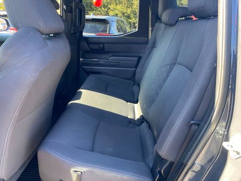 Used 2024 Toyota Tacoma SR image 8