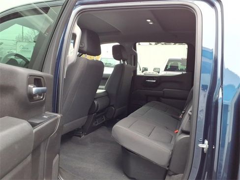 Used 2020 Chevrolet Silverado 1500 Custom w/ Custom Value Package image 15