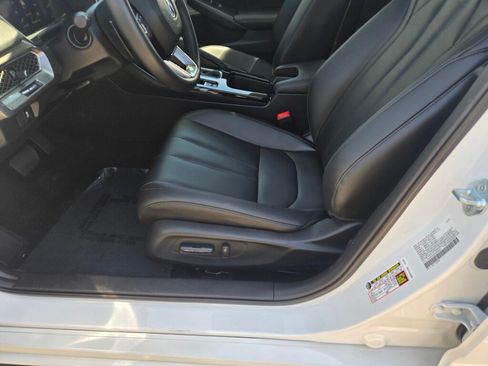 Used 2025 Acura Integra FWD image 21