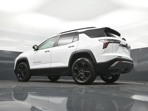 Used 2025 Chevrolet Equinox LT w/ Midnight Edition FWD image 40