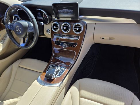 Used 2015 Mercedes-Benz C 300 4MATIC Sedan image 13