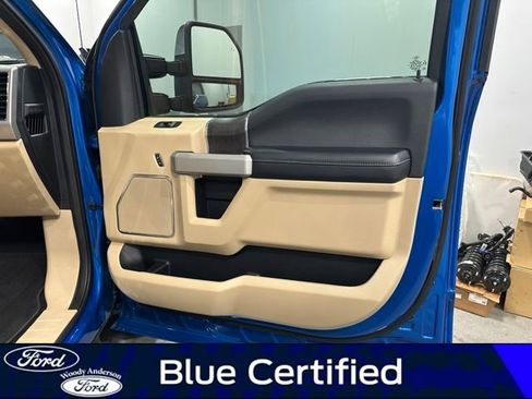 Certified 2020 Ford F350 Lariat w/ Chrome Package image 30